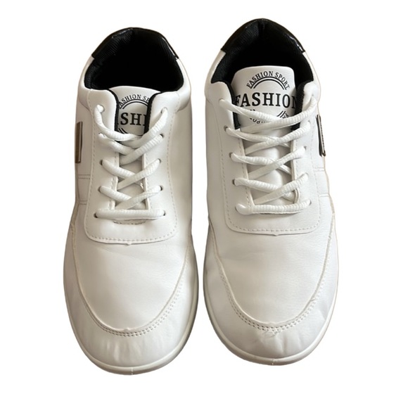 💥 ASICS GT-2000 8 FASHION SPORTS SNEAKER WHITE LOW TOP LACE CLOSURE SZ 7.5 - Picture 3 of 12